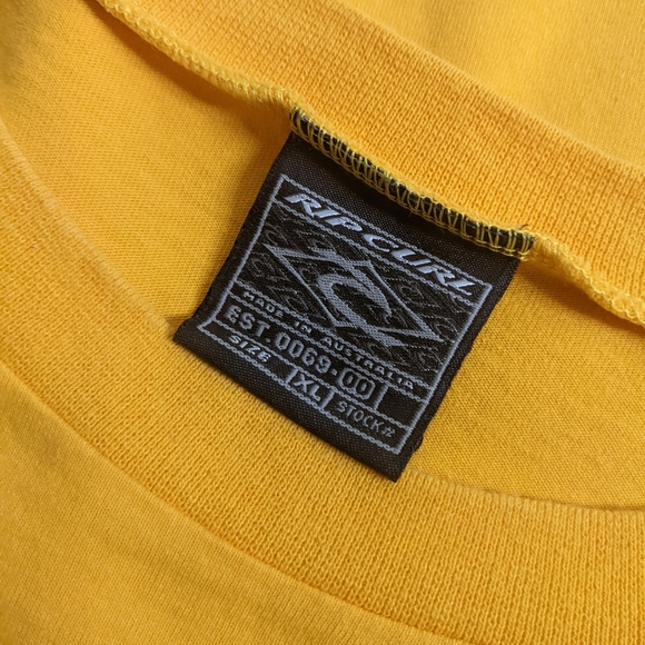 Y2K yellow Rip Curl t-shirt adult unisex size - Picture 3 of 5